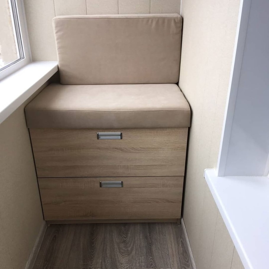 Диванчик тумба на балкон