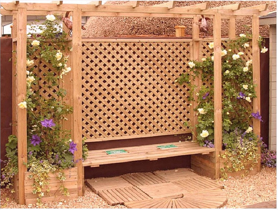 Шпалера декоративная деревянная