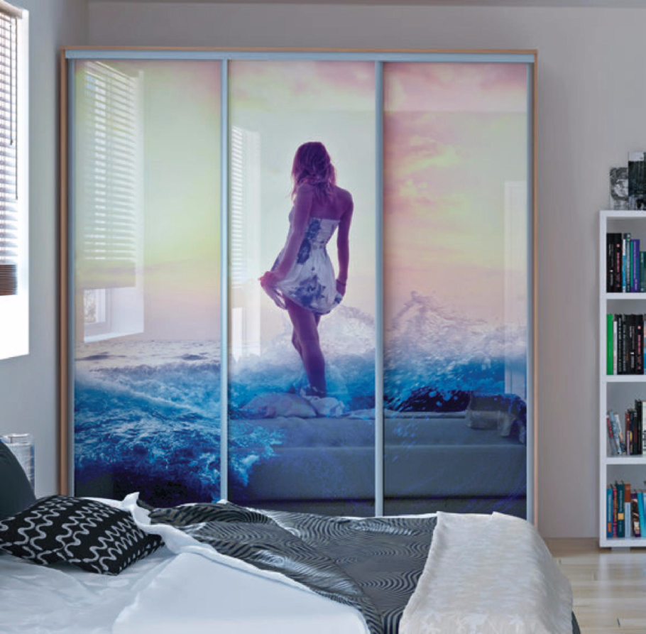 Шкаф купе с фотопечатью и зеркалом