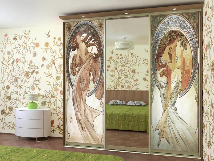 Фрески в интерьере прихожей