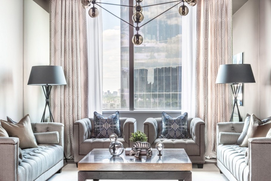 Симметрия в интерьере гостиной