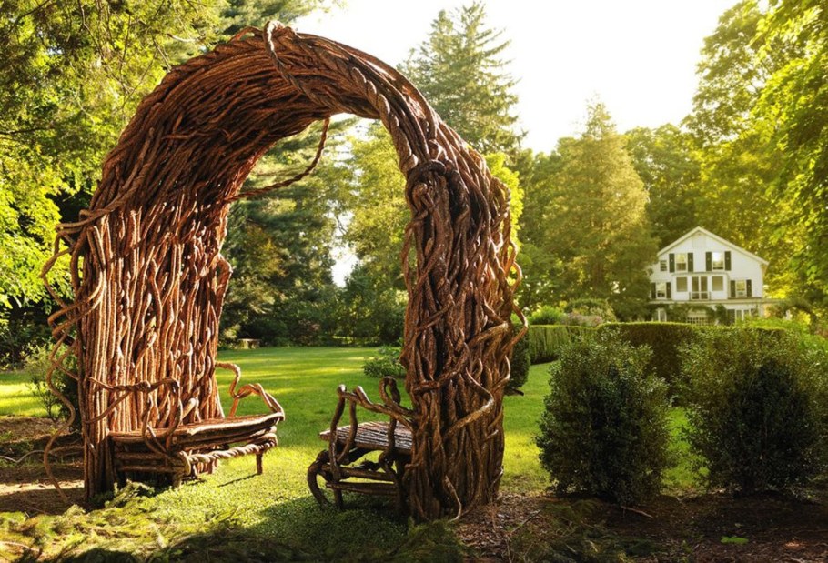 Навес из веток