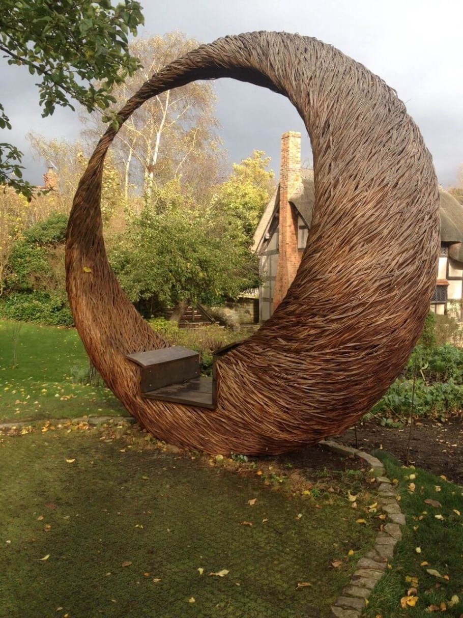 Фигуры из ивовых прутьев