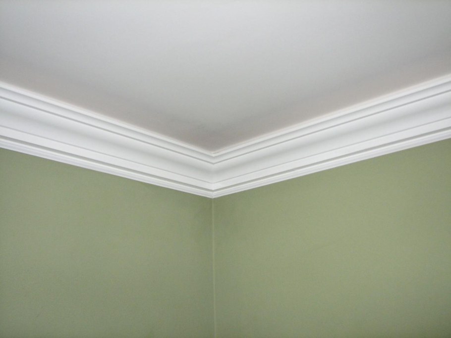 Плинтус потолочный d108-80