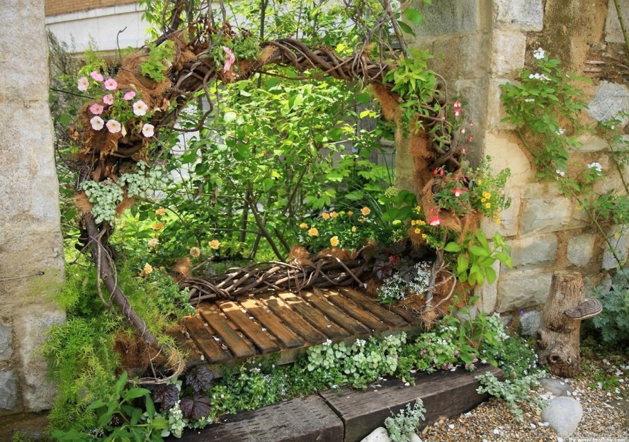 Декоративные элементы для сада