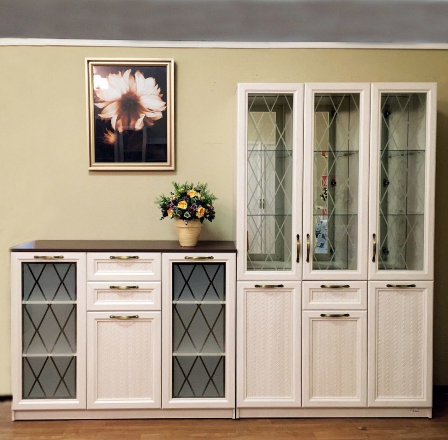 Велес сервант Александрия