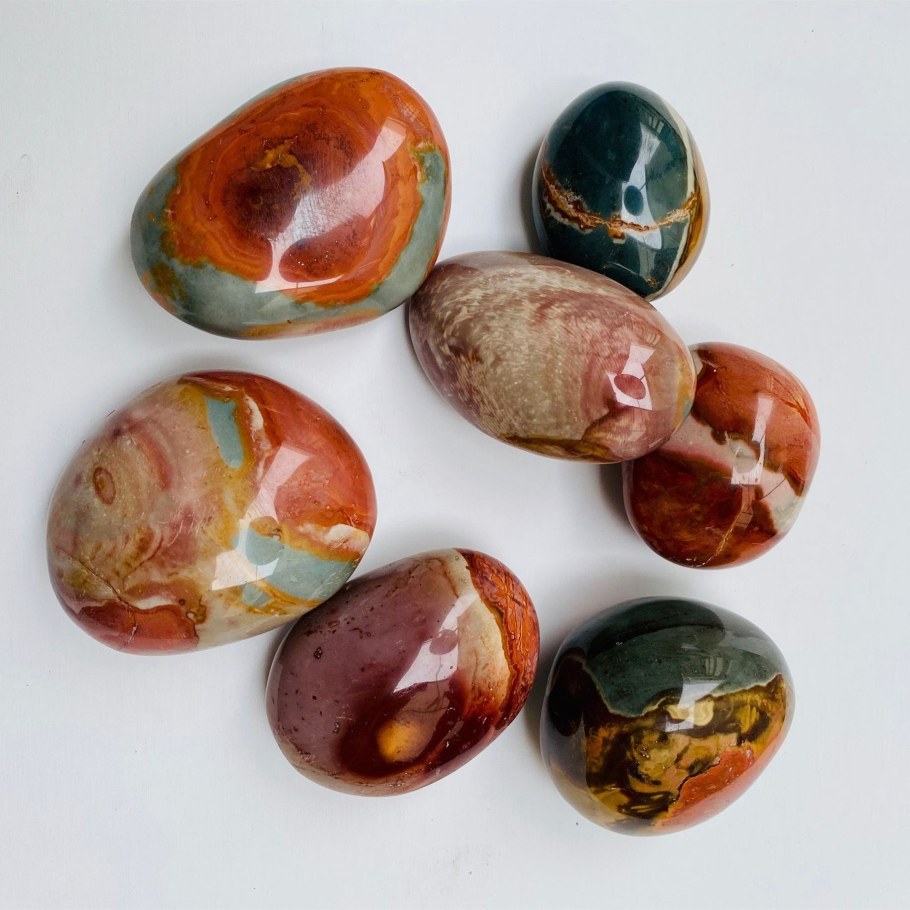 Яшма океаническая камень