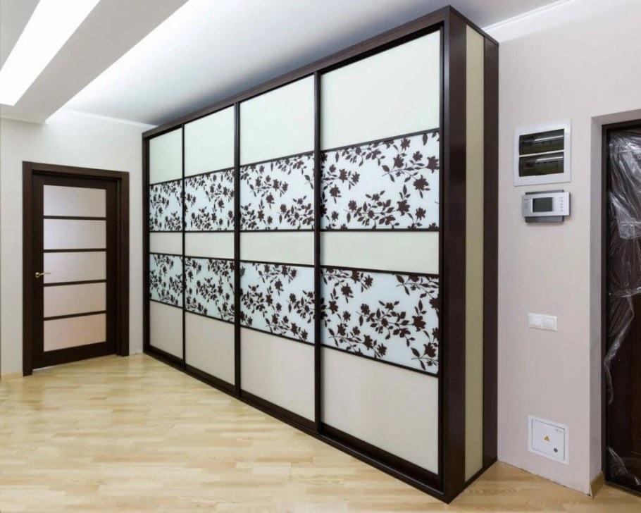 Дизайнерские шкафы купе