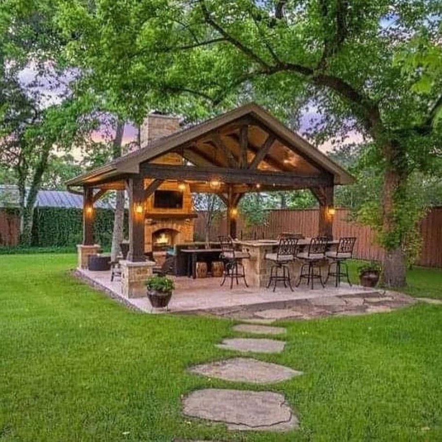 Беседка пергола патио мангальная