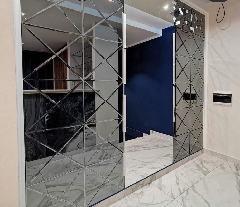 Зеркальная плитка в интерьере