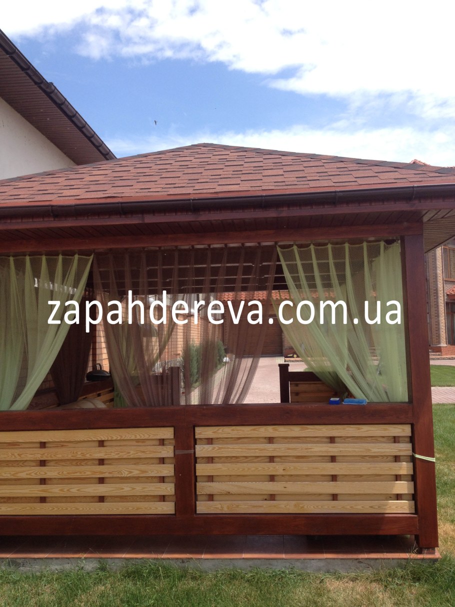 Беседка деревянная