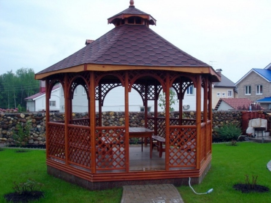Беседка деревянная восьмиугольная