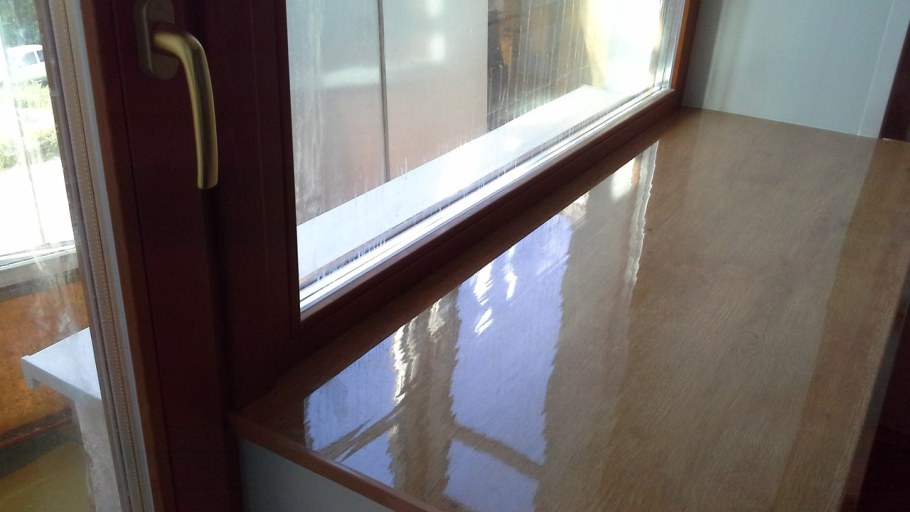 Подоконник Данке крем де турке