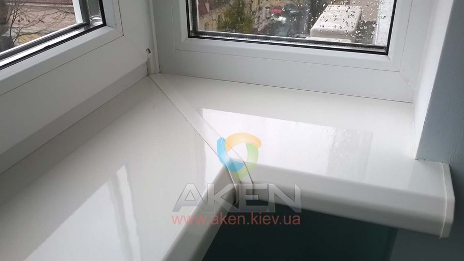 Подоконник Данке белый глянец