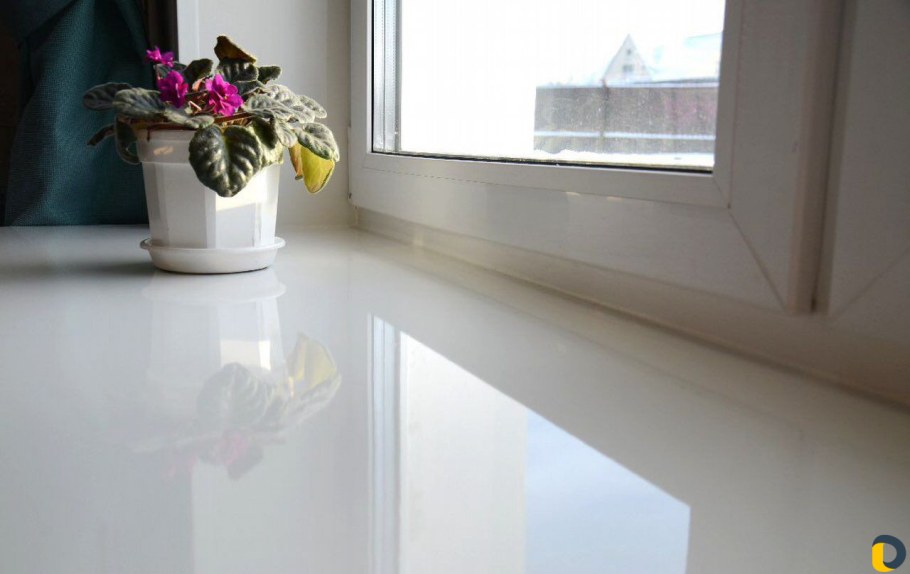 Подоконник Данке белый глянец