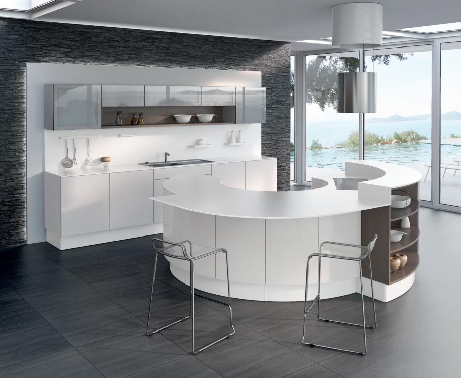 Круглый кухонный гарнитур