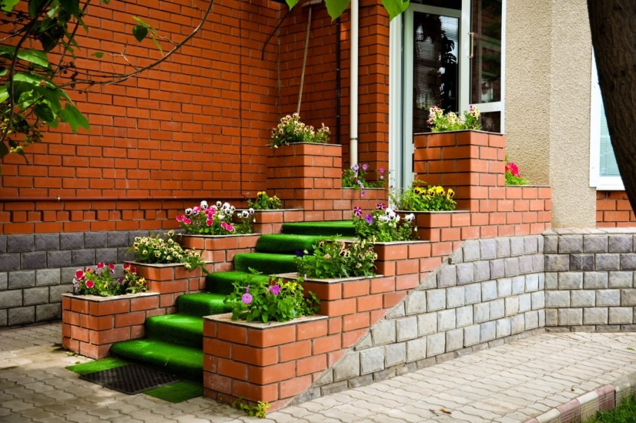 Крыльцо из кирпича
