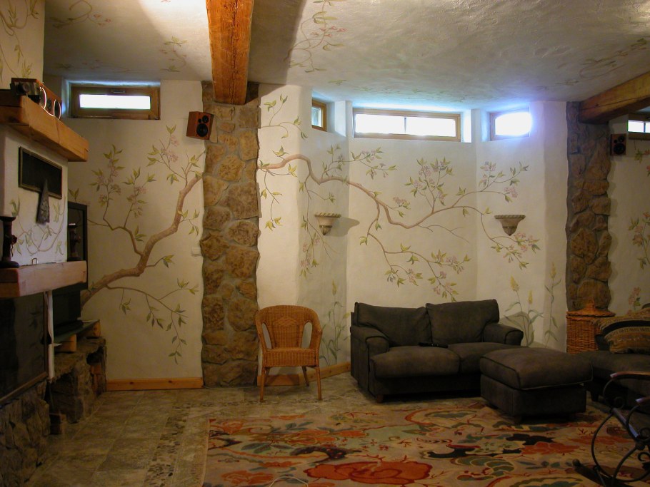 Квартира в цокольном этаже