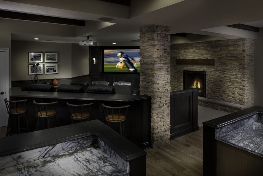 Интерьер подвального помещения