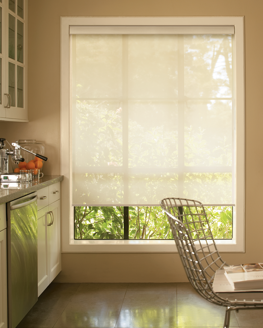 Рулонные шторы на кухню