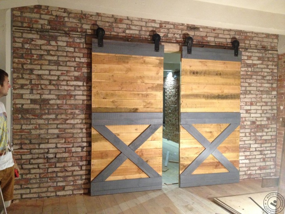 Амбарная дверь лофт