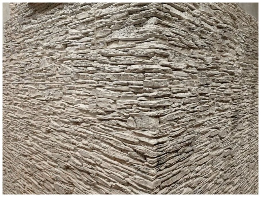 Выветренная скала искусственный камень