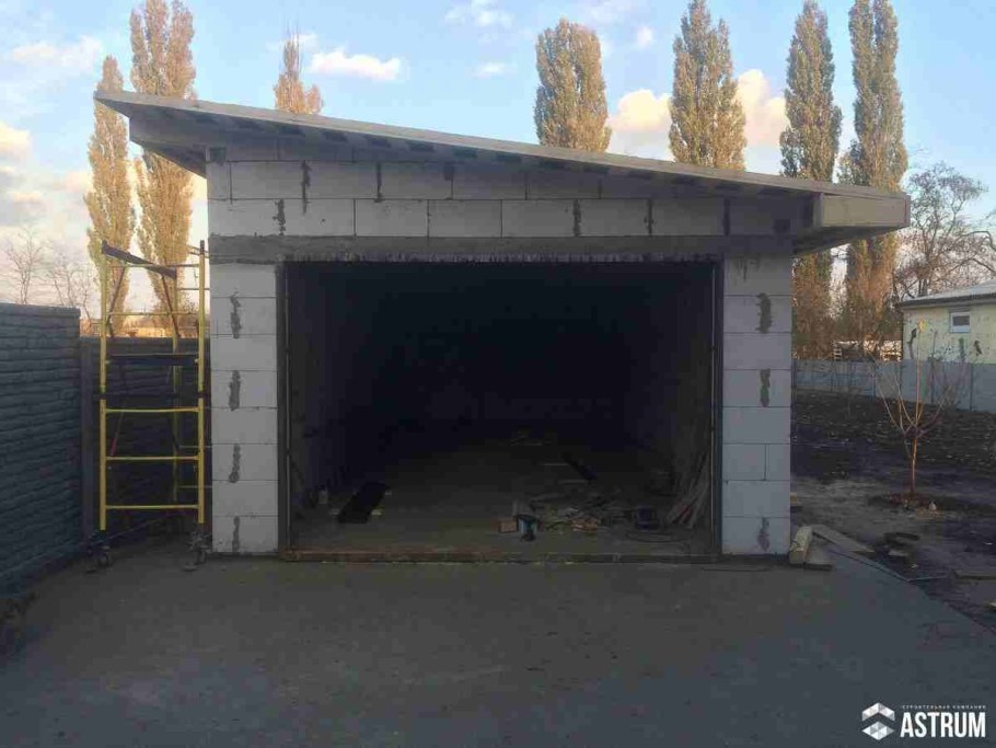 Гараж из пеноблоков