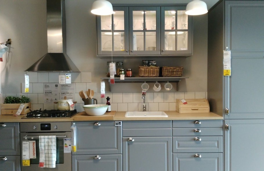 Кухня икеа Будбин серая