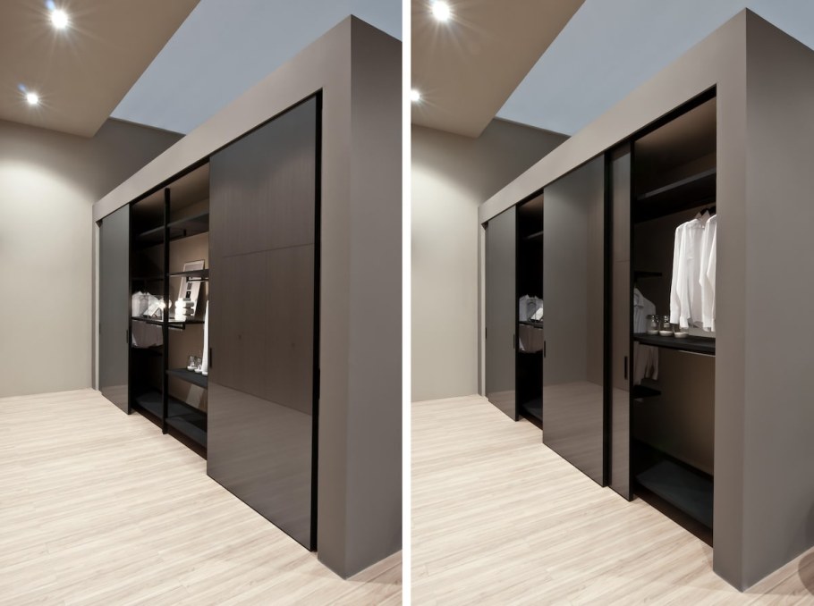 Стильный шкаф в коридор