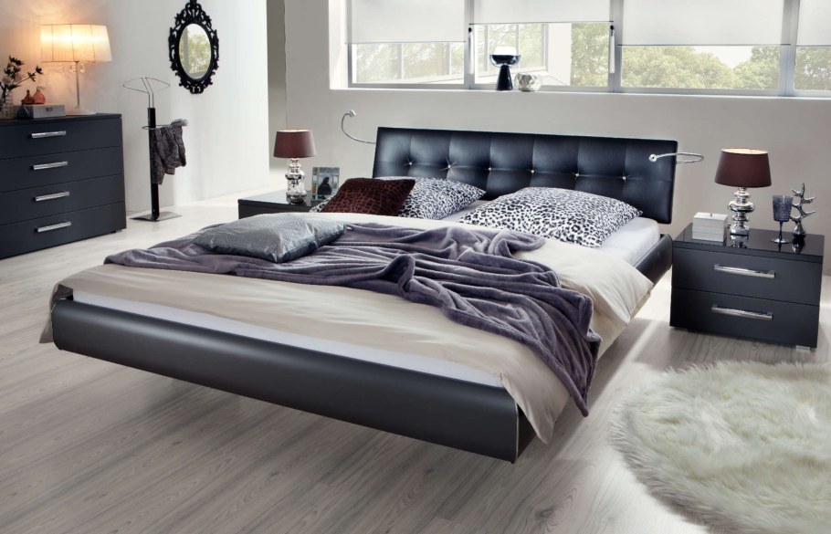 Современные кровати с большим изголовьем
