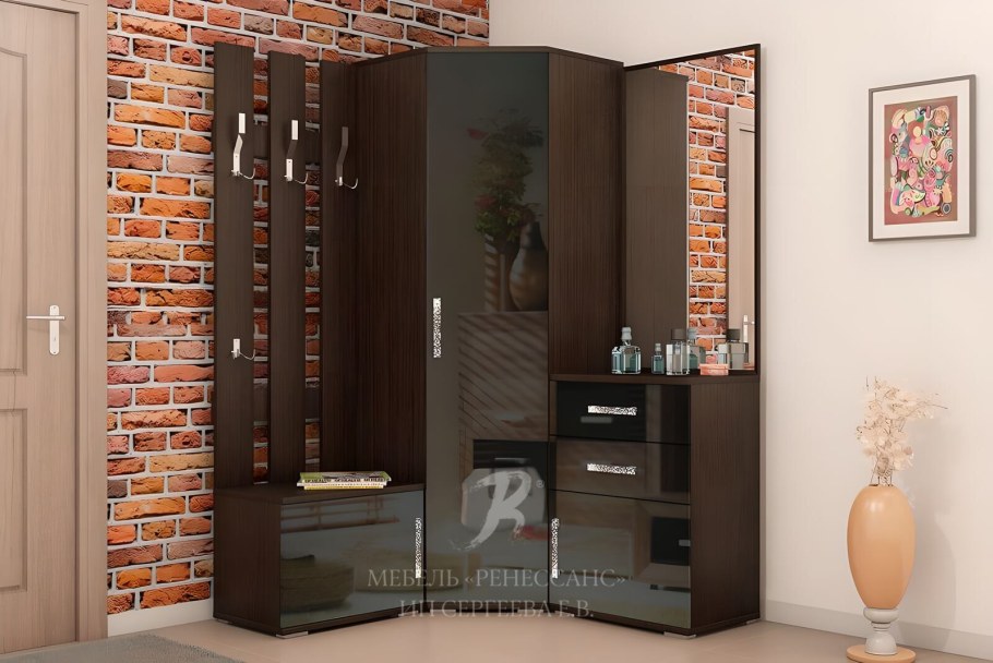 Шкаф для маленькой прихожей