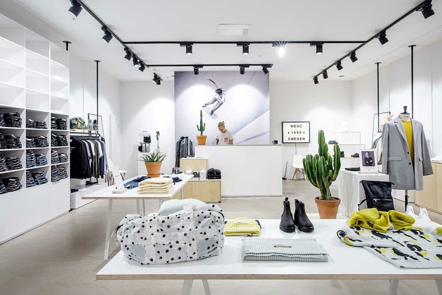 Трековые светильники в Интер