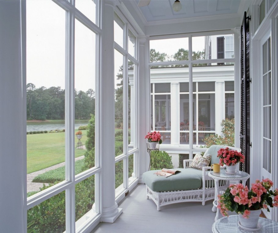 Красивые застекленные веранды