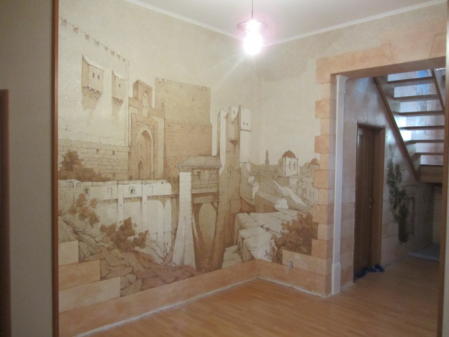 Фреска в сочетании с декоративной отделки