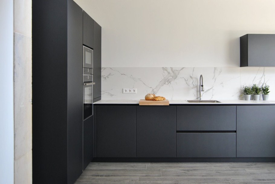 Кухня серый графит Глетчер