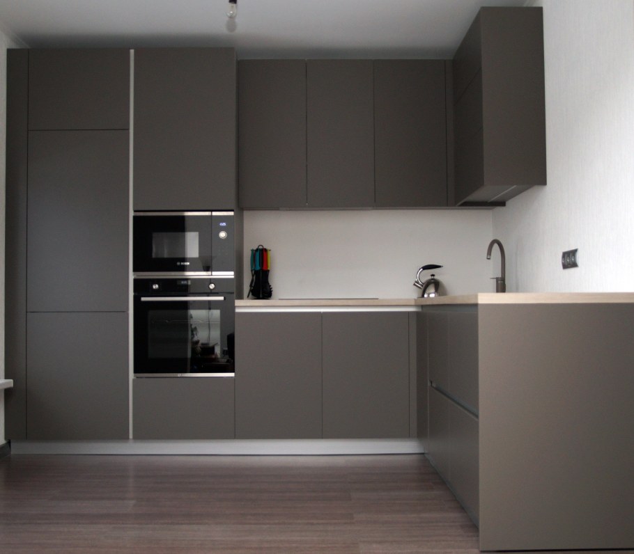 Фасады AGT Supramat 3022 Royal Grey