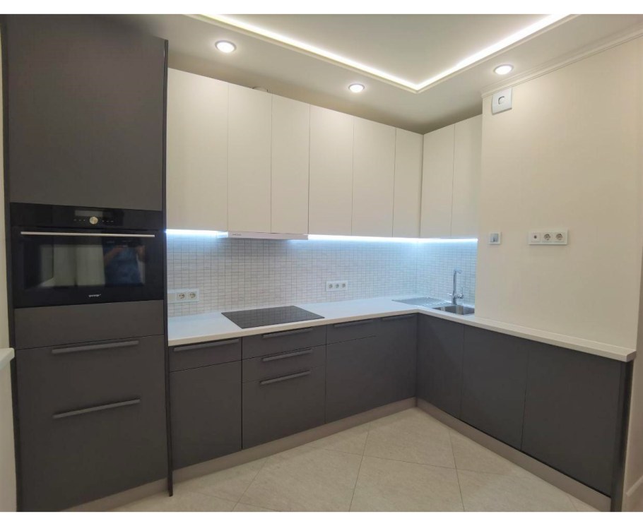 Кухня АГТ матовый белый