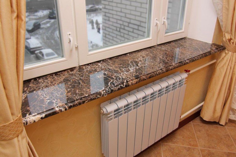 Подоконник из искусственного камня под мрамор