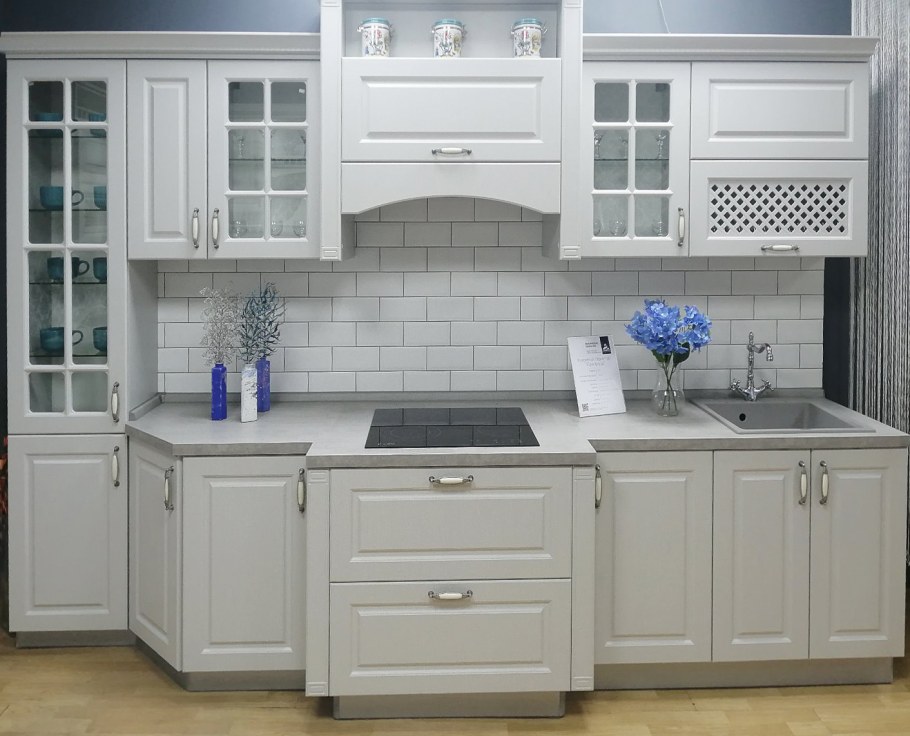 Кухня Лонгфорд Зов серая