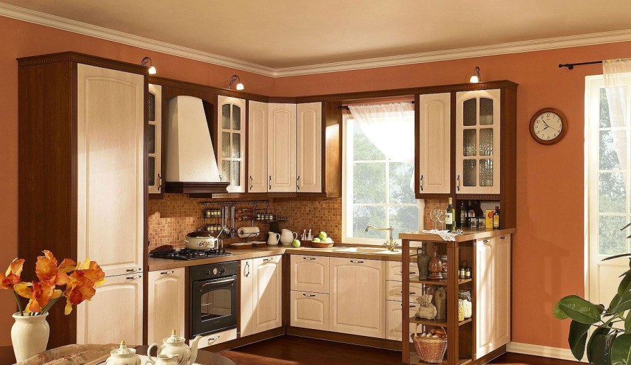 Кухонный гарнитур в частном доме