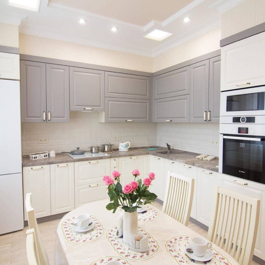 Кухня белая Нео классика 10м