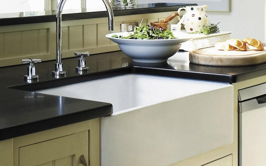 Мойка с фартуком для кухни