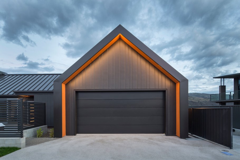 Барнхаус с гаражом проект