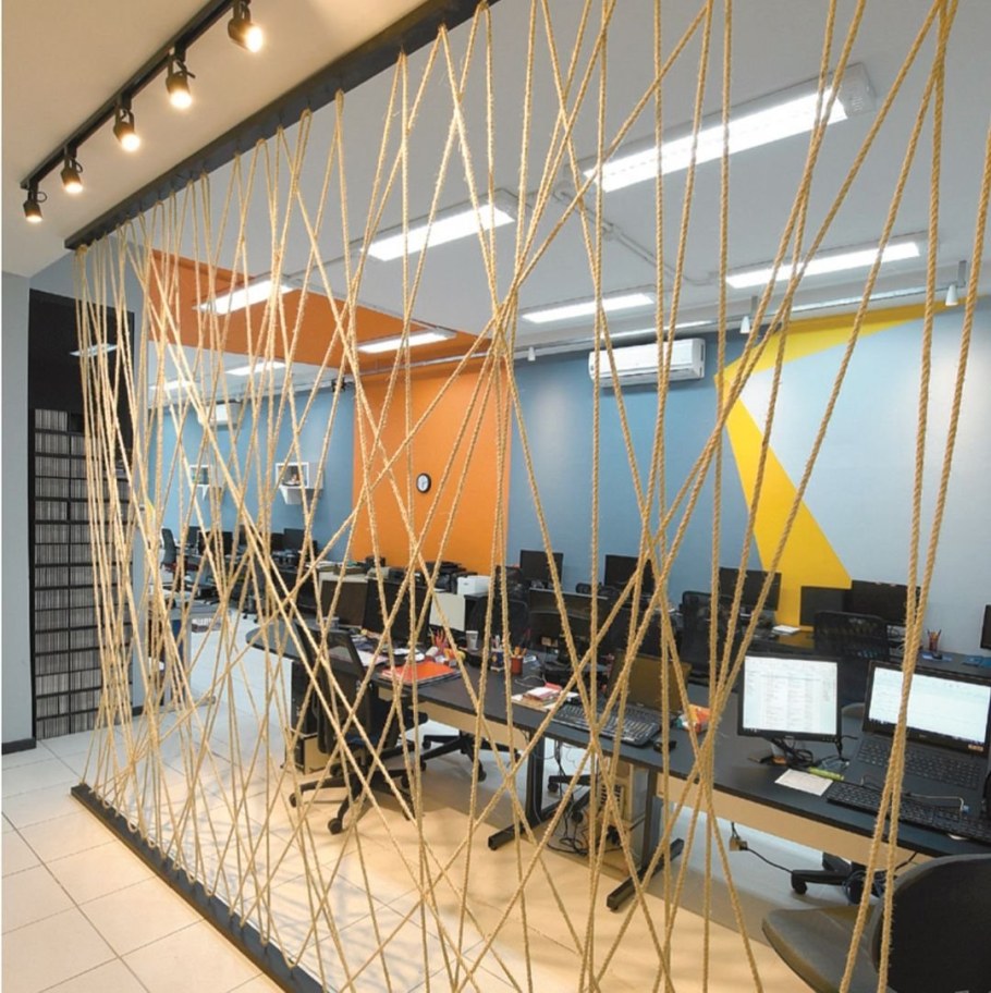 Перегородка из веревок