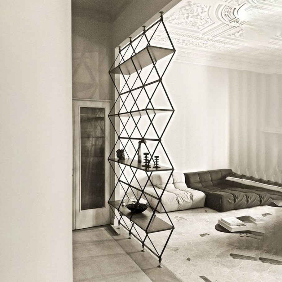 Стеллажи для зонирования комнаты лофт