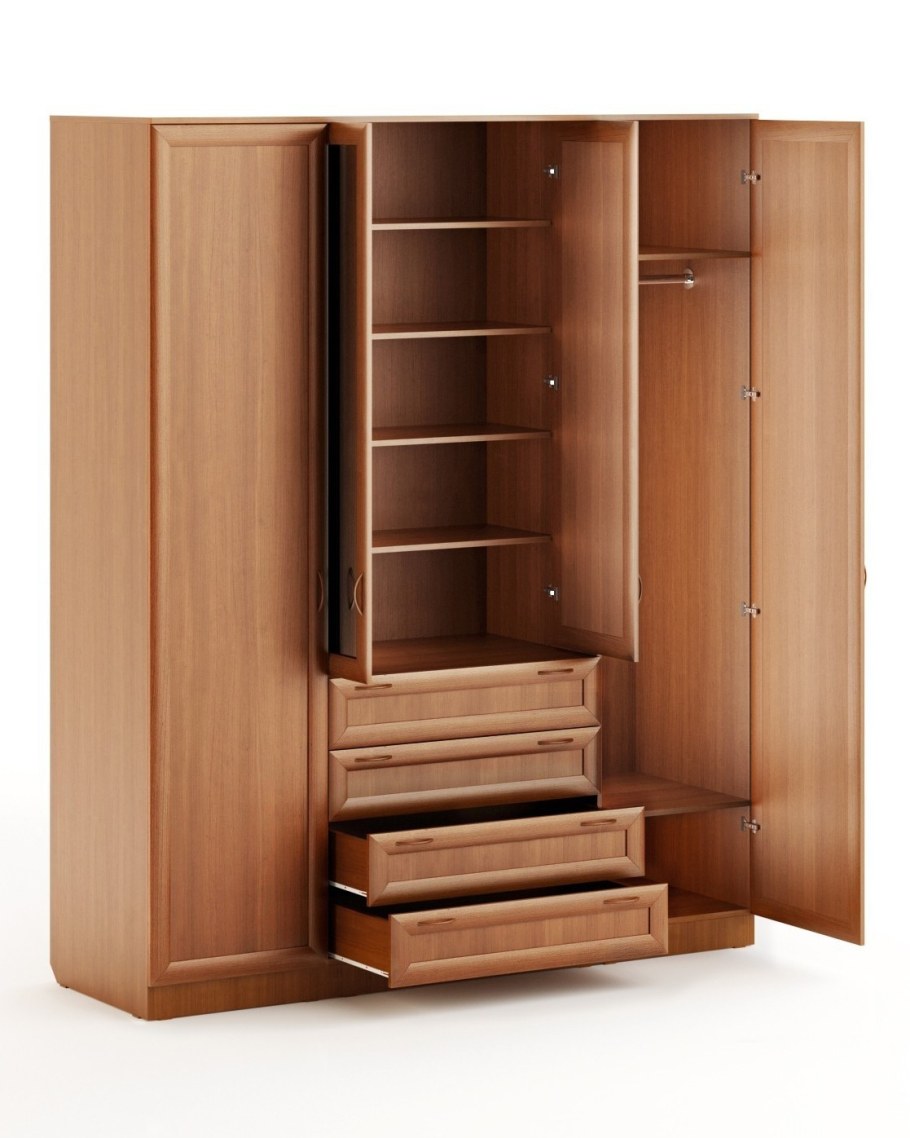 Вместительный шкаф