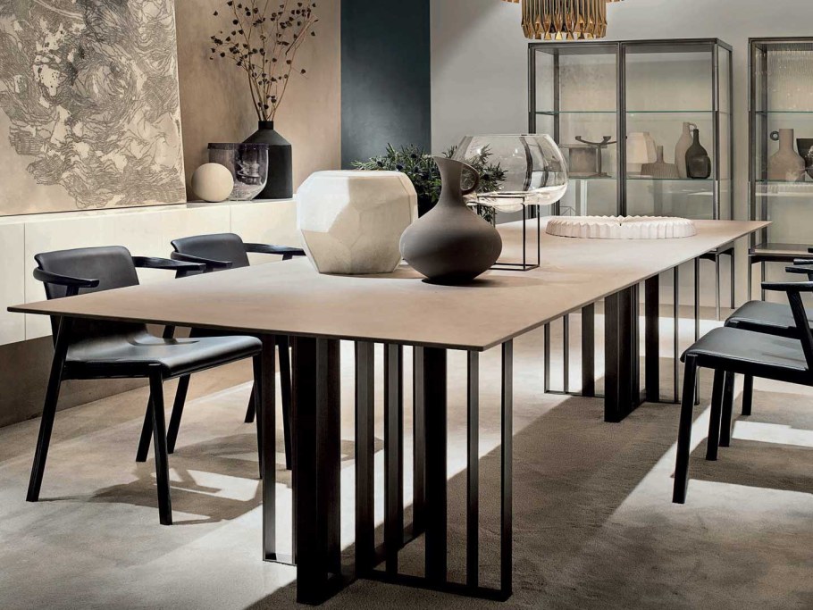 Обеденный стол в современном стиле