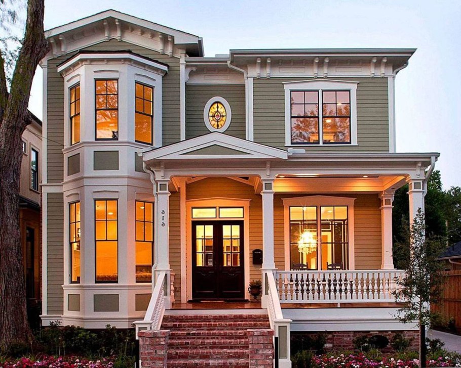 Неоклассика архитектура эркер