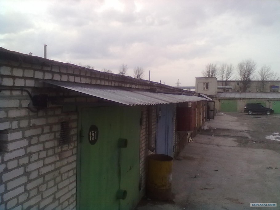 Гаражный козырек