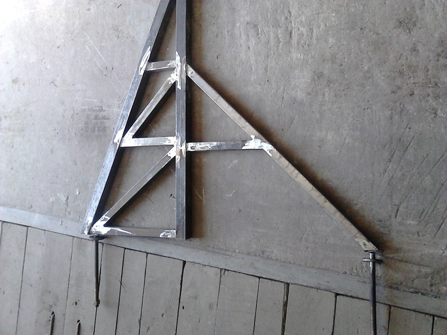 Уголки для гаражного козырька